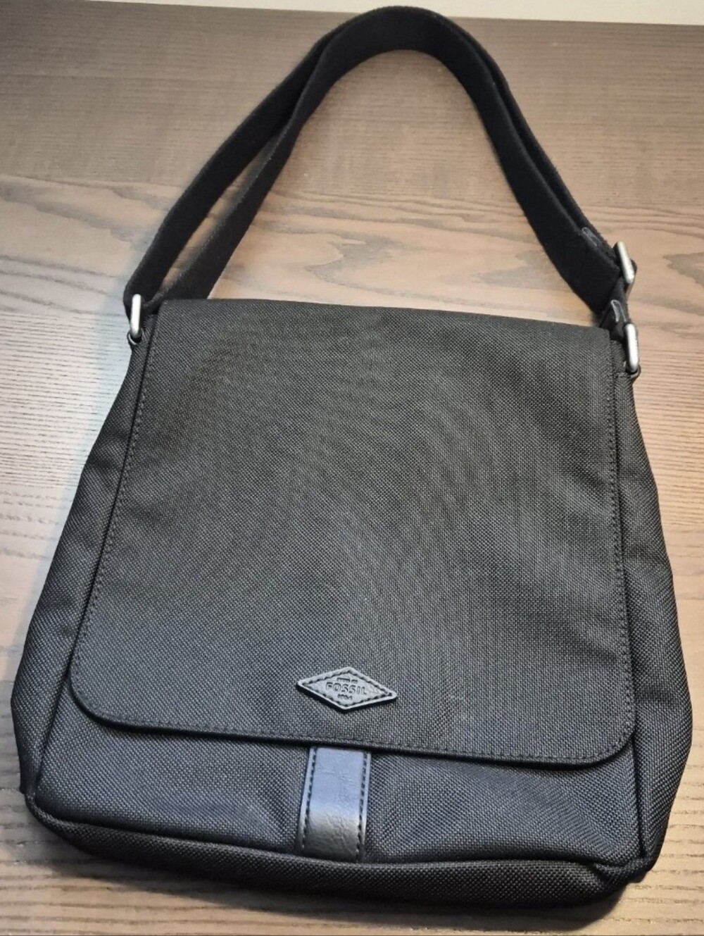 Fossil Canvas Crossbody Messenger Bag in Black, Unisex, Flap Closure